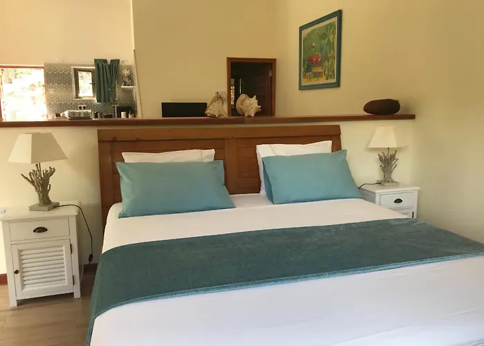 Rock And Palm Self Catering *